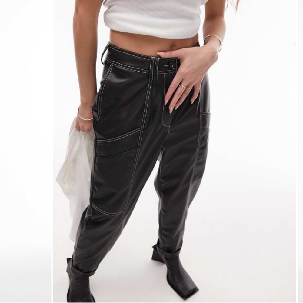 Topshop Faux Leather High Rise Pants Size 4 Black‎ Edgy Modern Streetwear